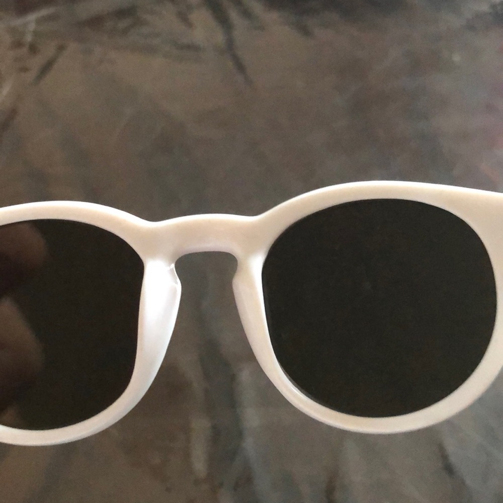 sunglasses - Picture 6 of 6